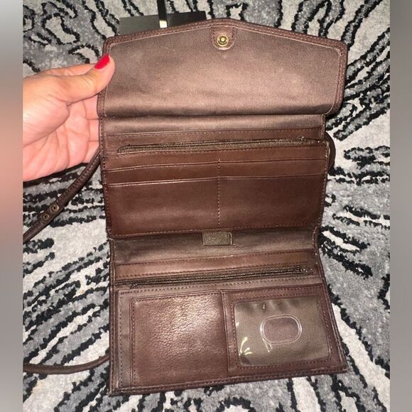 Fossil Croosbody Wallet/ Bag - Picture 6 of 12